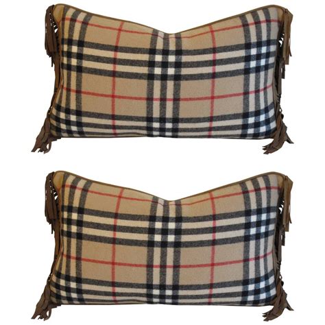 burberry throws and cushions for women